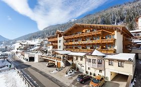 Sporthotel Cristall